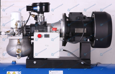 Винтовой компрессор Remeza ВК4А-10-200-1 фото