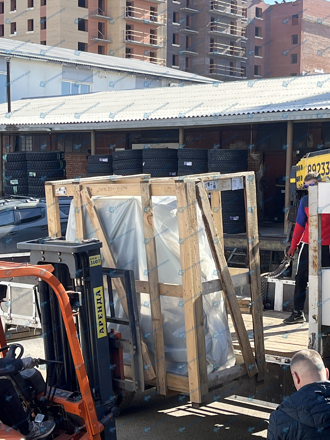 Отгрузка винтового компрессора Zammer SKTG5,5-10-270 в г. Красноярск